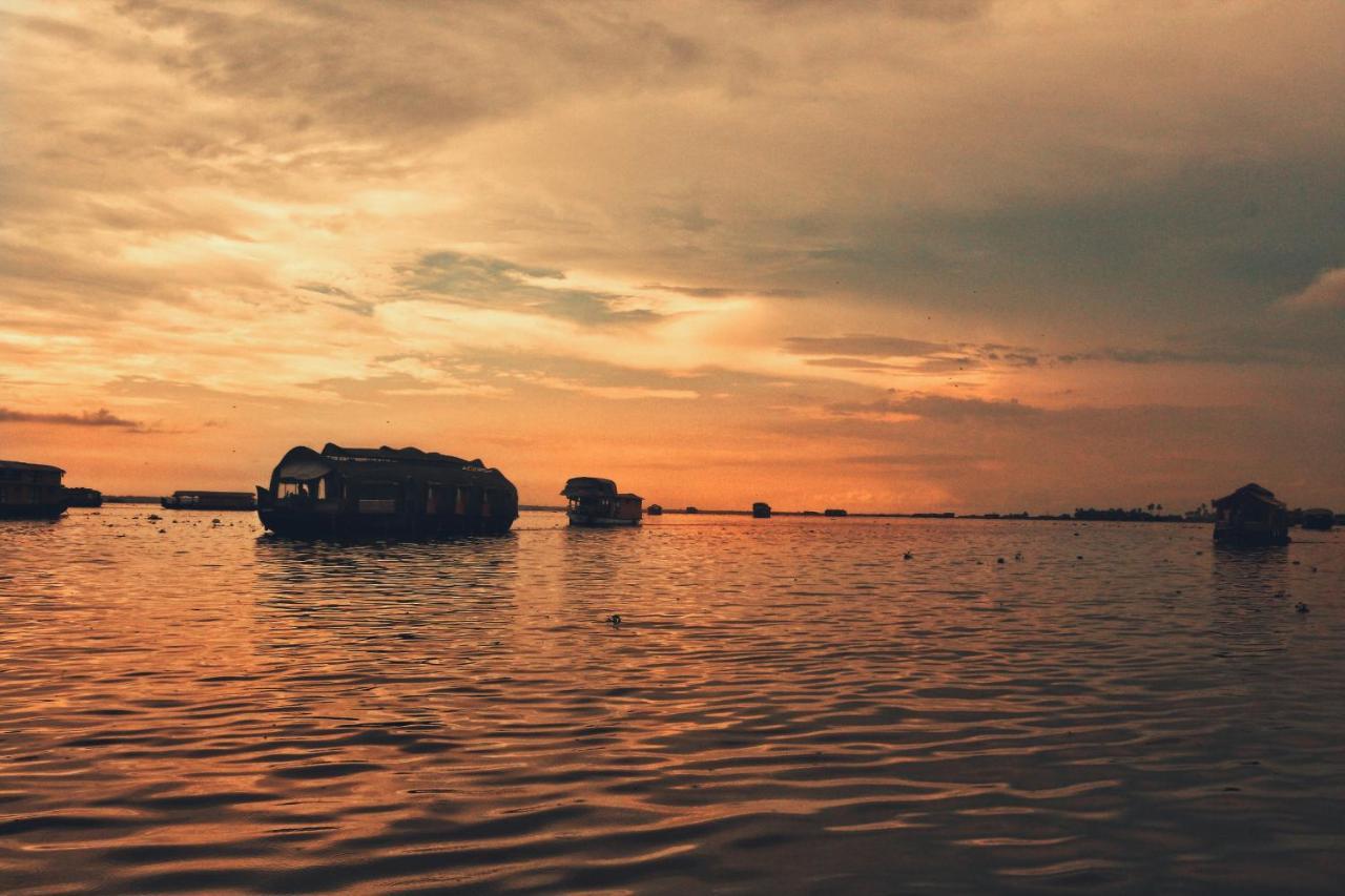 Oceana Hills Residency Hotel Alappuzha Kültér fotó